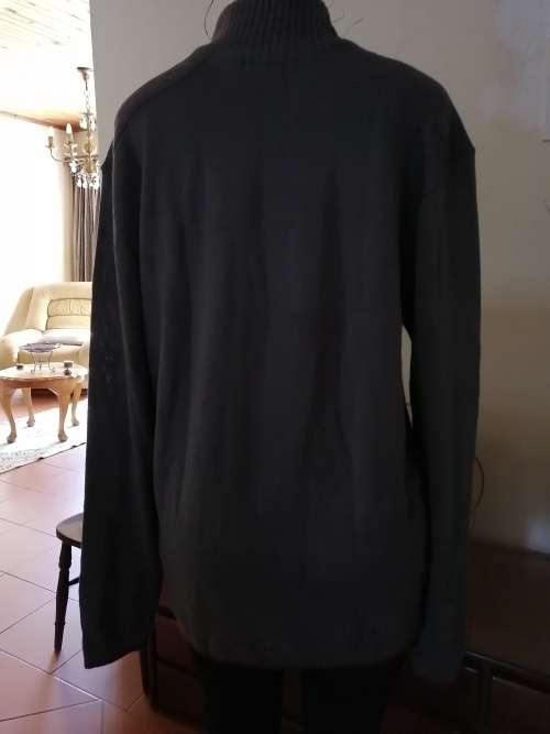 Grey Zipped Cardigan