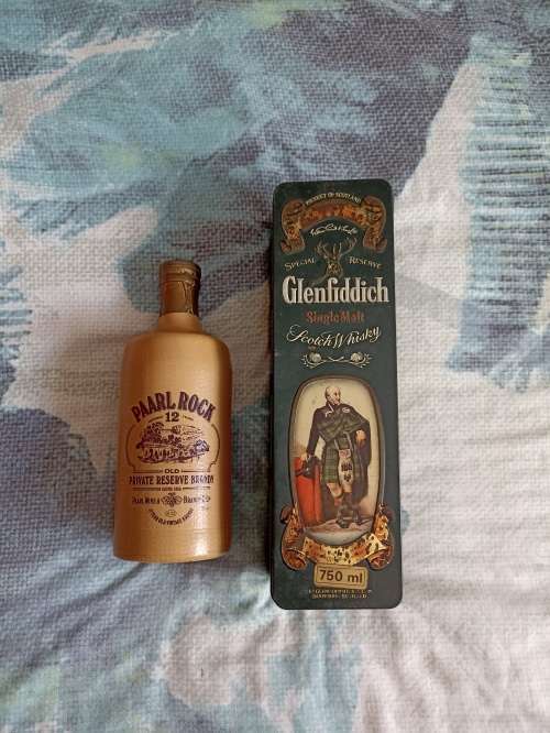 Glenfiddich Special Old Reserve + Paarl Rock 12 Year Private Reserve Brandy unopened
