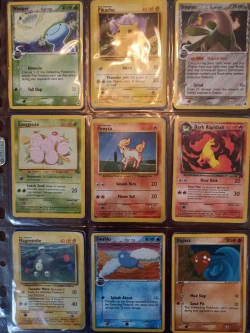 Pokemon card collection (99 cards)
