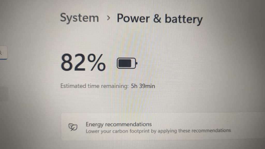 Dell Latitude 5520 i5 11th Gen Intel Iris XE Graphics with active WARRANTY