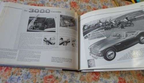 AUSTIN HEALEY 1953 - 72 SCHIFFER AUTOMOTIVE SERIES