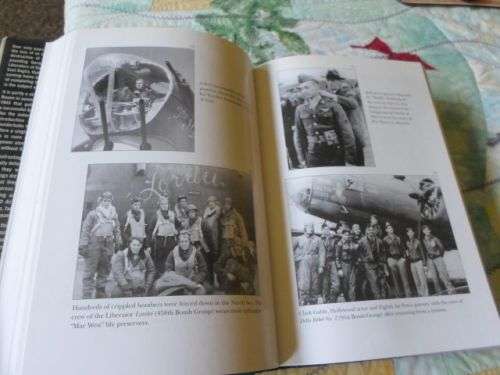 EIGHTH AIR FORCE - THE AMERICAN BOMBER CREWS IN BRITAIN - DONALD L MILLER