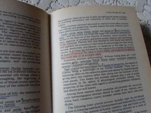 THE PRACTICE OF AROMATHERAPY - DR JEAN VALNET