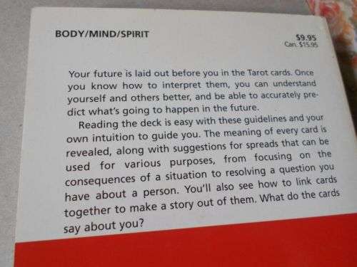 FORTUNE TELLING BY TAROT CARDS - A BEGINNER'S GUIDE TO UNDERSTANDING THE  TAROT - SASHA FENTON