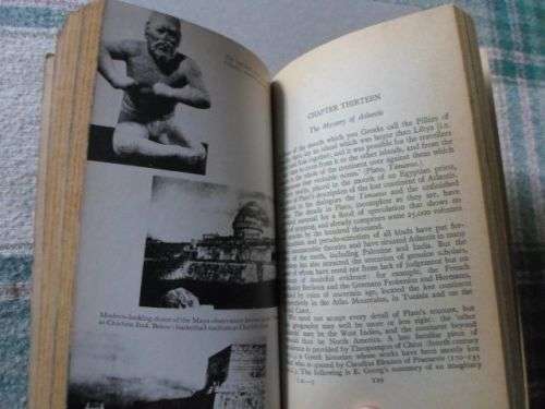 TIMELESS EARTH - PETER KOLOSIMO