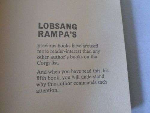 LIVING WITH THE LAMA - LOBSANG RAMPA