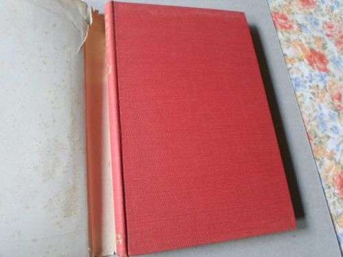 OUMA SMUTS - THE FIRST LADY OF SOUTH AFRICA - TOM MACDONALD