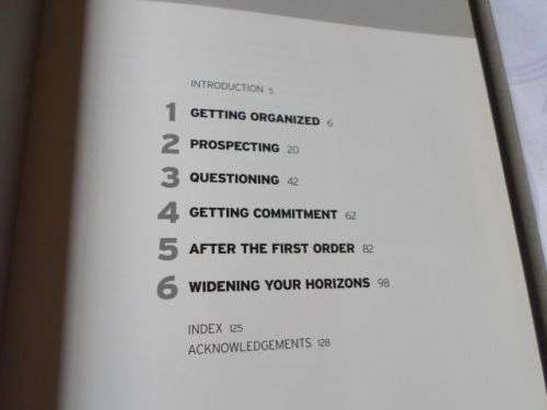 HOW TO SELL - IMPROVE YOUR TECHNIQUE AND MAXIMIZE YOUR SALES - ROBERT ASHTON