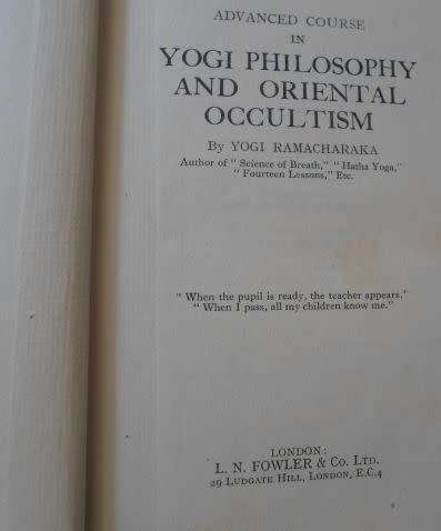 ADVANCED COURSE IN YOGI PHILOSOPHY  AND ORIENTAL OCCULTISM - YOGI RAMACHARAKA