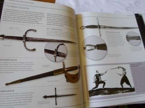 KNIVES , DAGGERS & HAND-COMBAT TOOLS - THE ILLUSTRATED HISTORY OF WEAPONS - DAVID SOUD