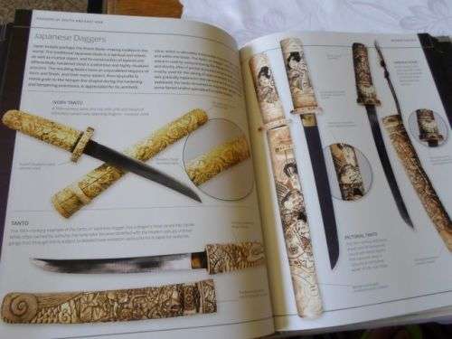 KNIVES , DAGGERS & HAND-COMBAT TOOLS - THE ILLUSTRATED HISTORY OF WEAPONS - DAVID SOUD