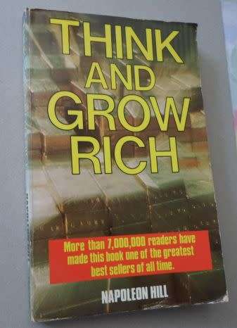 THINK AND GROW RICH - NAPOLEON HILL