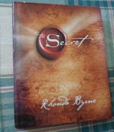 THE SECRET - RHONDA BYRNE
