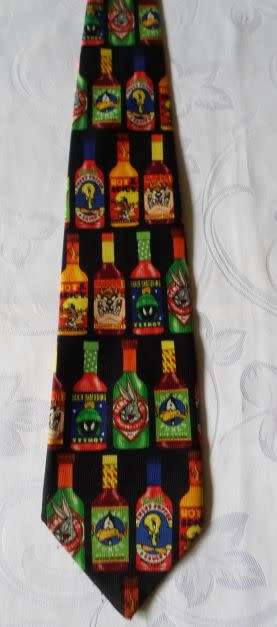 ATTRACTIVE LOONEY TUNES - TIE