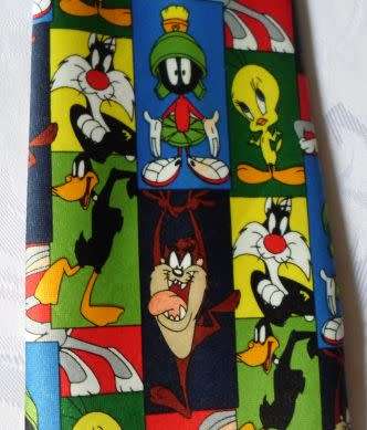 ATTRACTIVE LOONEY TUNES - TIE