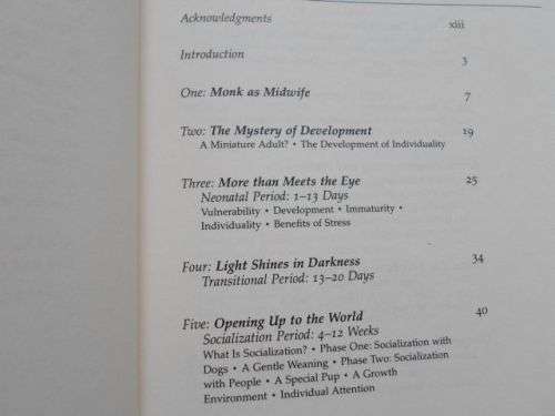 THE ART OF RAISING A PUPPY - THE MONKS OF NEW SKETE ( weight 600 grams )