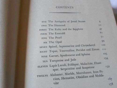 THE WORLD OF JEWEL STONES - MICHAEL WEINSTEIN (weight 1 kg )