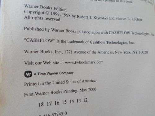 RICH DAD POOR DAD - ROBERT T KIYOSAKI ( 0,30 kg )