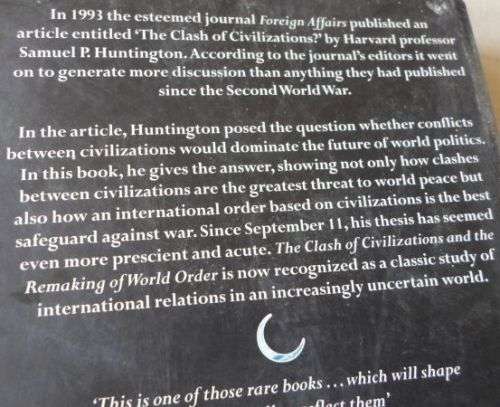 THE CLASH OF CIVILIZATIONS AND THE REMAKING OF THE WORLD ORDER - SAMUEL P HUNTINGTON ( weight 0,30 k
