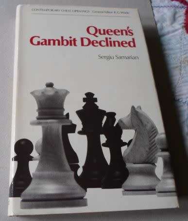 QUEEN'S GAMBIT DECLINED - SERGIU SAMARIAN - CONTEMPORARY CHESS OPENINGS - R.G. WADE -  weight 0,40 k