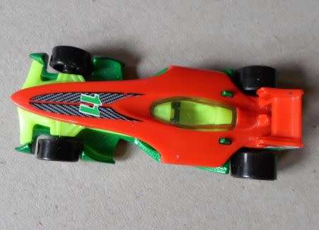 RACER - HOT WHEELS