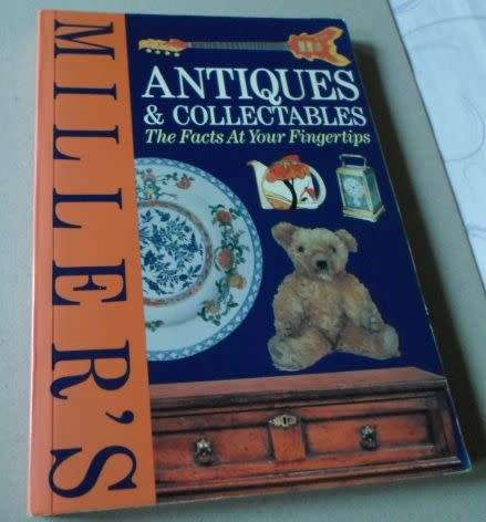 ANTIQUES & COLLECTIBLES - THE FACTS AT YOUR FINGERPRINTS - MILLER'S
