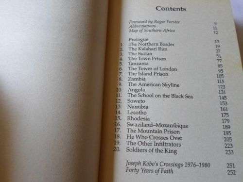 WAITING IN THE WING - JOSEPH KOBO  ( weight 0,20 kg )