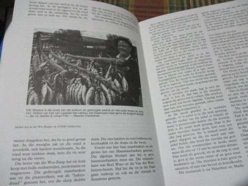 AS DIE SKIPPER OP DIE VOORSTEWE STAAN ! - JOHNNIE EIGELAAR ( GETEKEN )