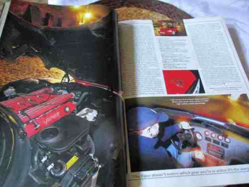 CLASSIC & SPORTS CAR MAY 2002 ( DODGE VIPER, PORSCHE, RENAULT 4, RELIANT SABRE, MINI COOPER )