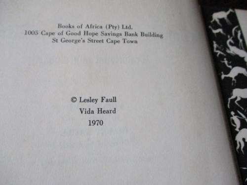 COOKERY IN SOUTHERN AFRICA - TRADITIONAL AND TODAY - VIDA HEARD AND LESLEY FAULL