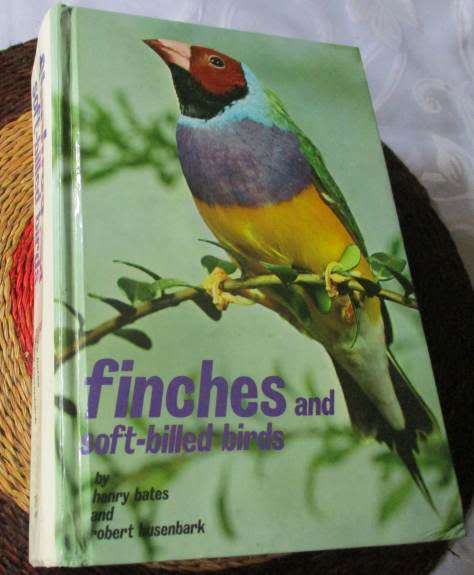 FINCHES AND SOFT-BILLED BIRDS - HENRY BATES AND ROBERT BUSENBARK