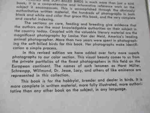 FINCHES AND SOFT-BILLED BIRDS - HENRY BATES AND ROBERT BUSENBARK