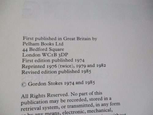 BEGINNER`S GUIDE TO WOODTURNING - GORDON STOKES