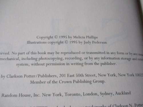 SIDES -  OVER 150 ENTICING ACCOMPANIMENTS THAT MAKES THE MEAL - MELICIA PHILLIPS