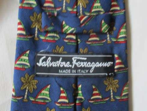 ATTRACTIVE - SAILING SHIPS & PALM TREES   - TIE