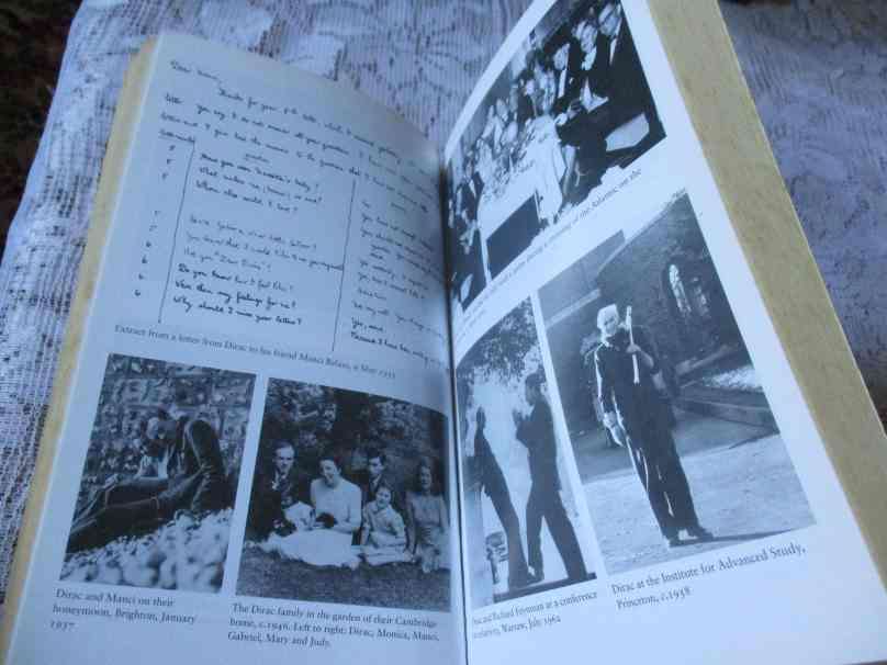 THE STRANGEST MAN - THE HIDDEN LIFE OF PAUL DIRAC, QUANTUM GENIUS - GRAHAM FARMELO