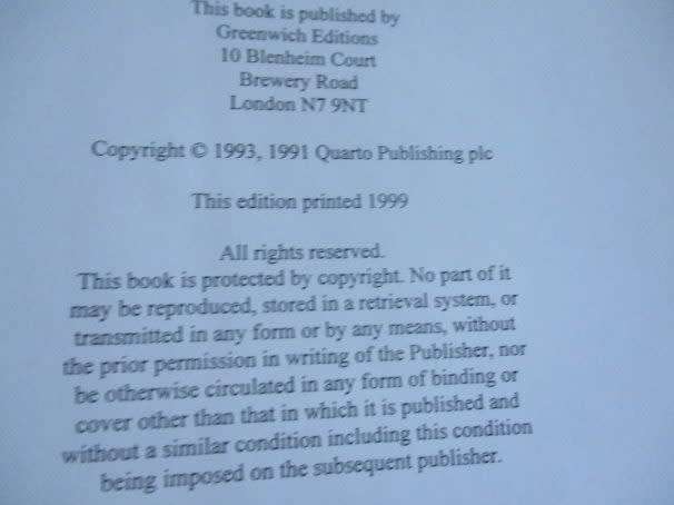 THE ILLUSTRATED HISTORY OF ANTIQUES - THE ESSENTIAL REFERENCE FOR ALL ANTIQUE LOVERS AND COLLECTORS