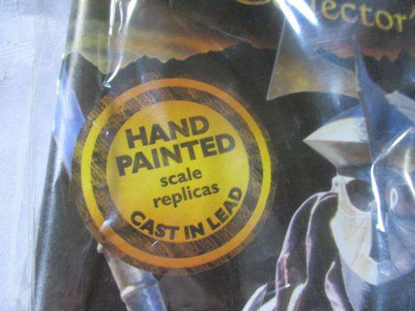 LORD OF THE RINGS FIGURINE