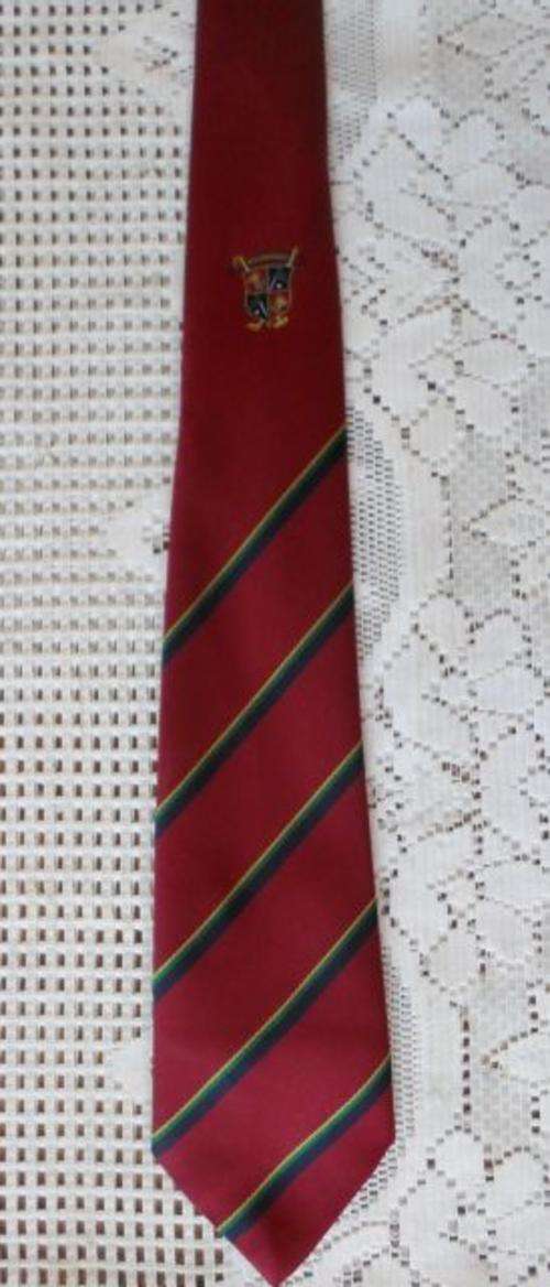 POLO & GOLF TIE ( RED )
