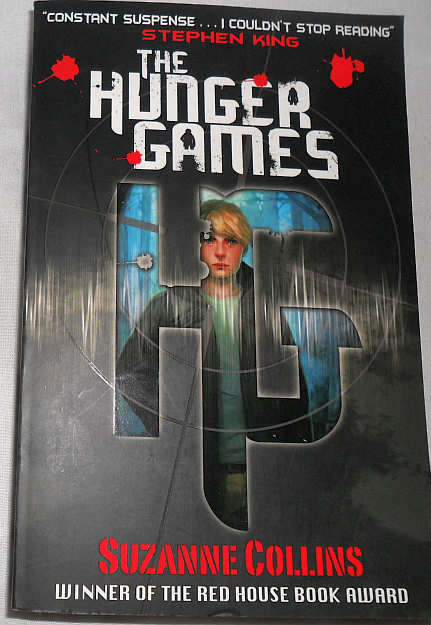 THE HUNGER GAMES - SUZANNE COLLINS