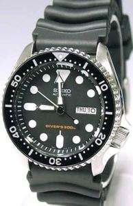 SEIKO MENS AUTOMATIC DIVER'S SCUBA WATCH SKX007K
