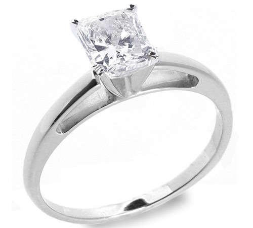 1.00 CT G/VS1 CUSHION Diamond Solitaire Ring set in 14 k W/Gold