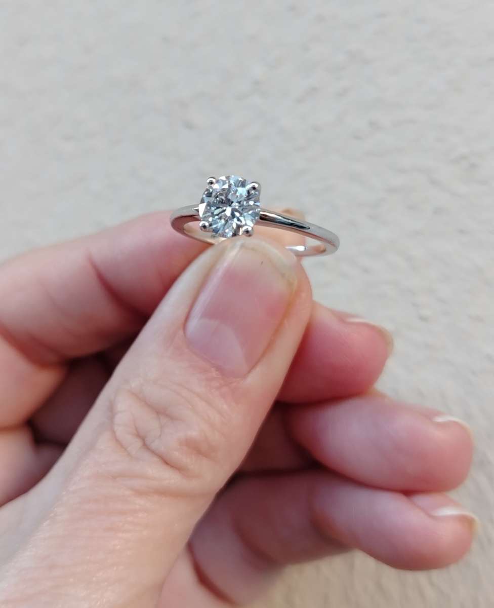 IGI Certified 1.07 Lab Grown Diamond Ring in 14K Solid White Gold Setting