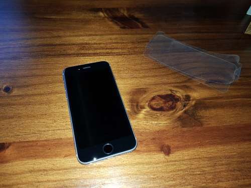 Apple iPhone 6s 16GB (Excellent Condition)