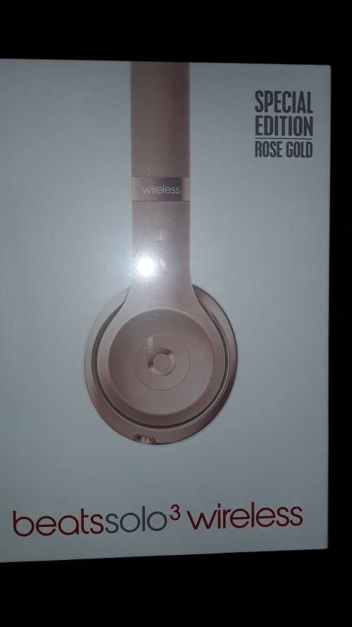 Beats by Dr Dre Solo 3 headphones - Rose Gold