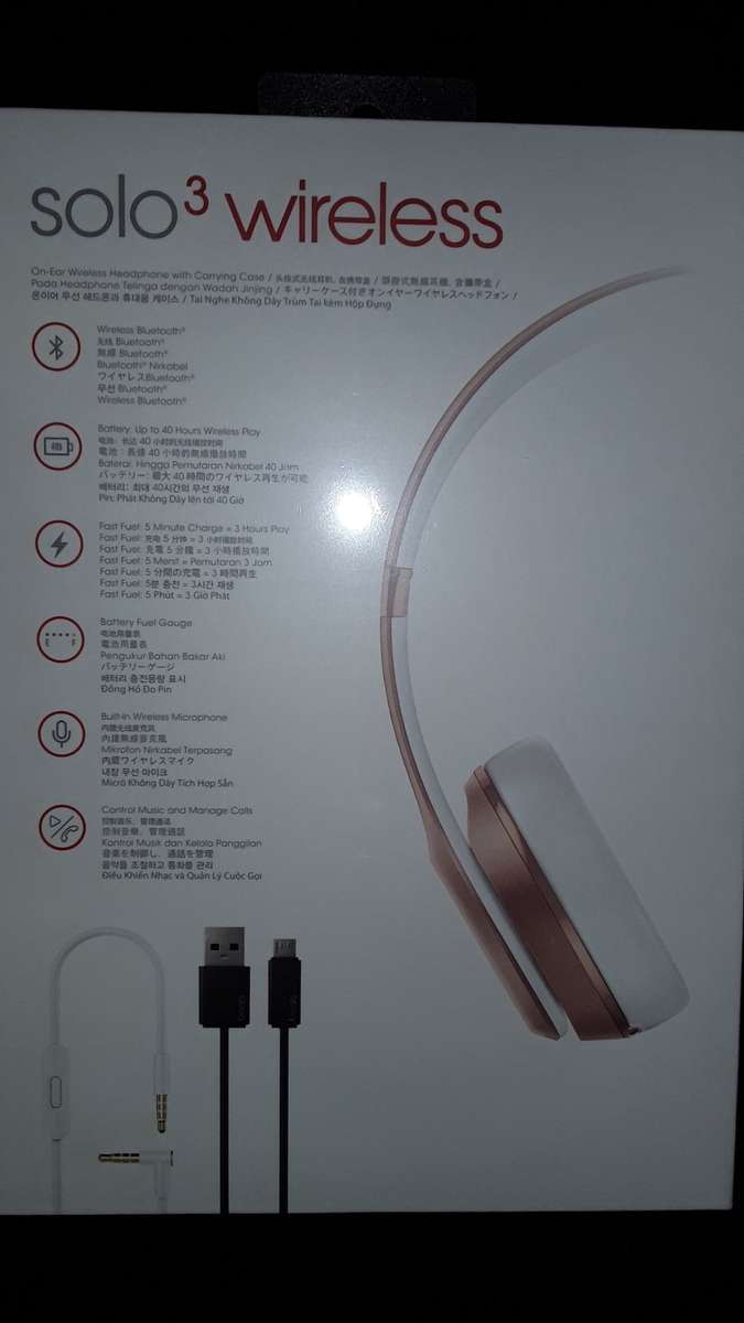 Beats by Dr Dre Solo 3 headphones - Rose Gold