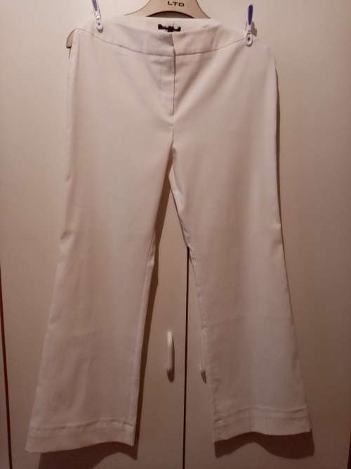 White stretch pants 36
