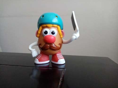 Mr Potato Head with cellphone toy