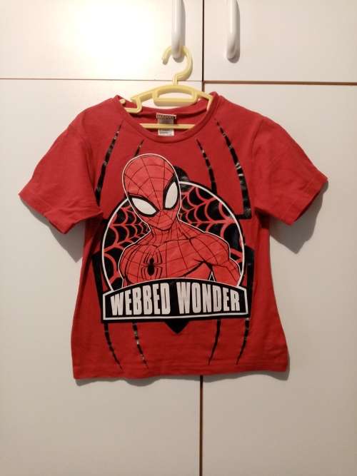 Red Spiderman top 4-5