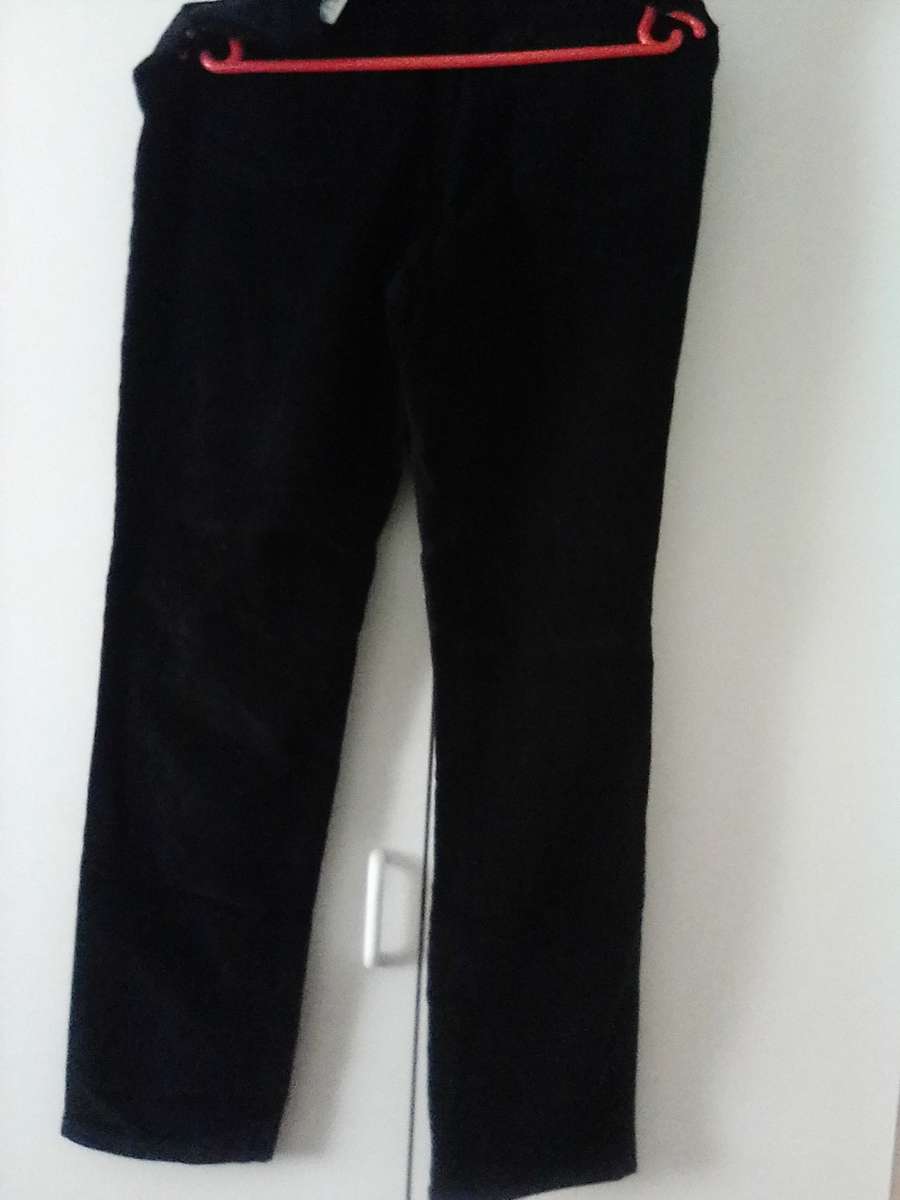 Women`s corduroy black jeans size 12